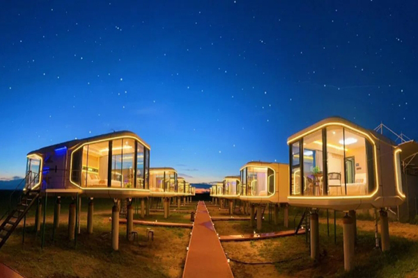 Trendy accommodation is all in the space capsule home!