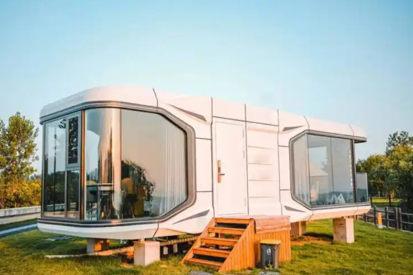 Space Capsule Houses manufacture