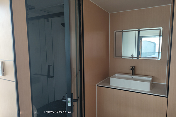 E9 Space Capsule House