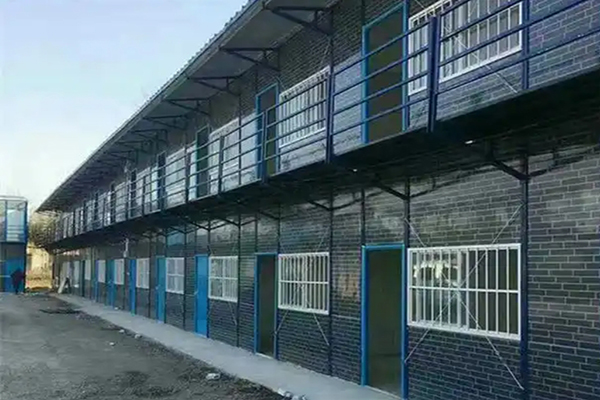 Lan'en International Affordable vs Luxury Prefabricated Container Homes Comparison