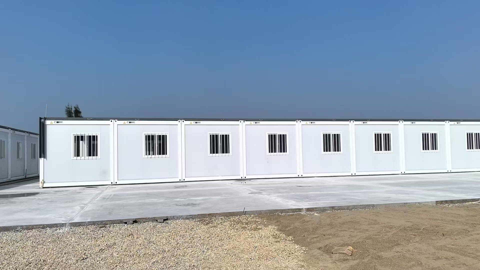 Folding Shipping Containers house