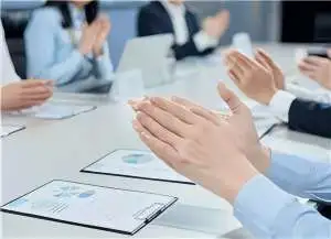 Diamo un caloroso benvenuto ai nostri importanti clienti che desiderano visitare e scambiare idee