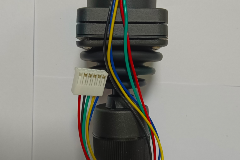 ¿Qué es un joystick DCS?