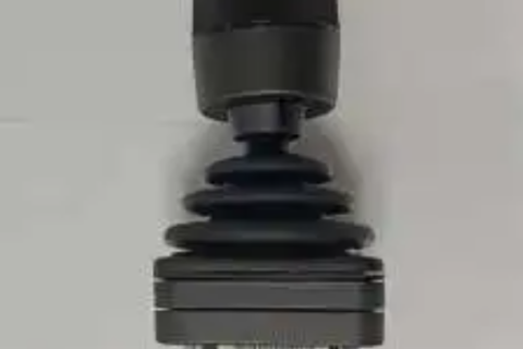 Joystick intelligenti con feedback tattile