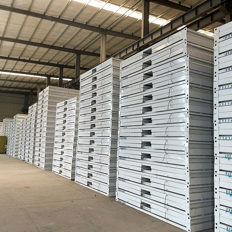 Практичный переносной складной домик для временного укрытия