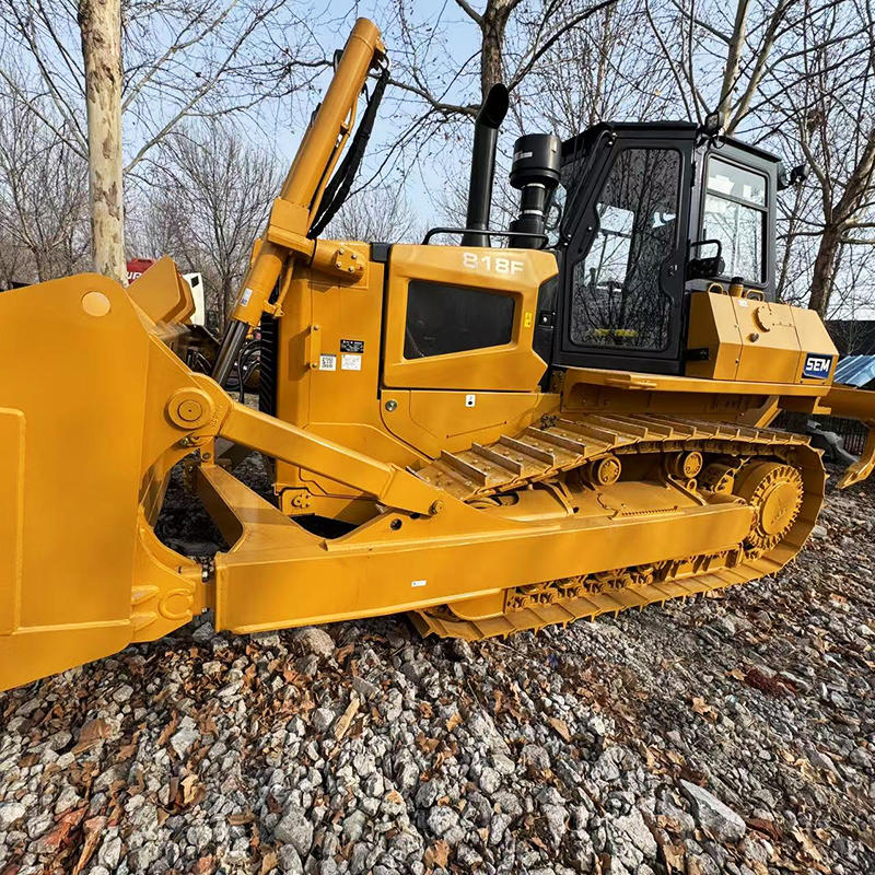 इंजीनियरिंग मशीनरी बुलडोजर