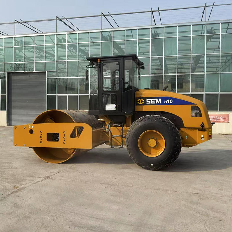 Construction machinery roller