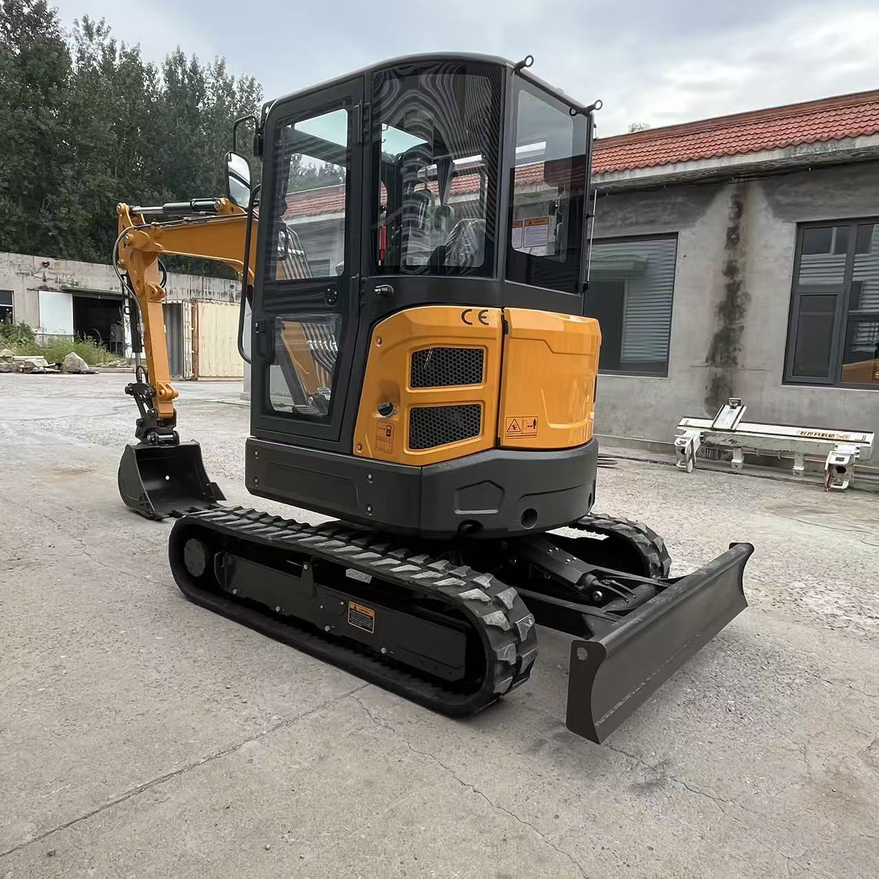 Small excavator delivery