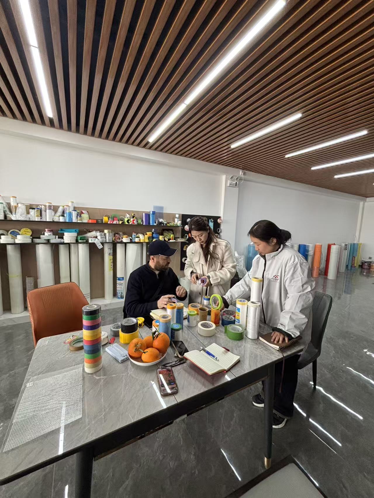 Transparent tape Transparent tape