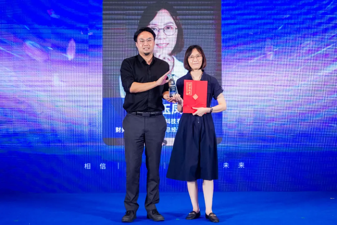 AC EV CHARGER AC EV CHARGER