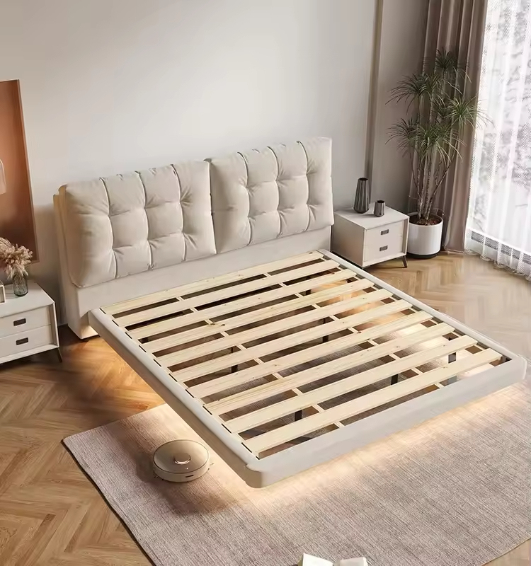 Pat plutitor Cloud, cadru de pat modern tapițat alb