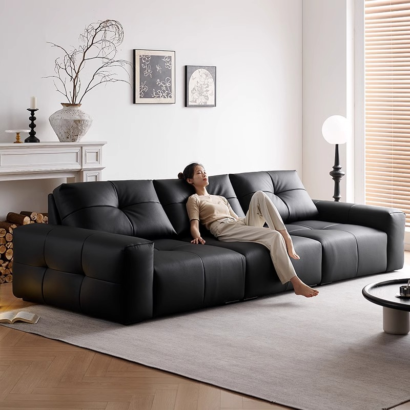 Canapea din piele de lux de culoare neagră pentru sufragerie