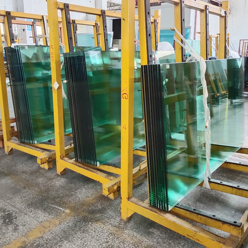 Tempered Glass for Guardrails and Partitions