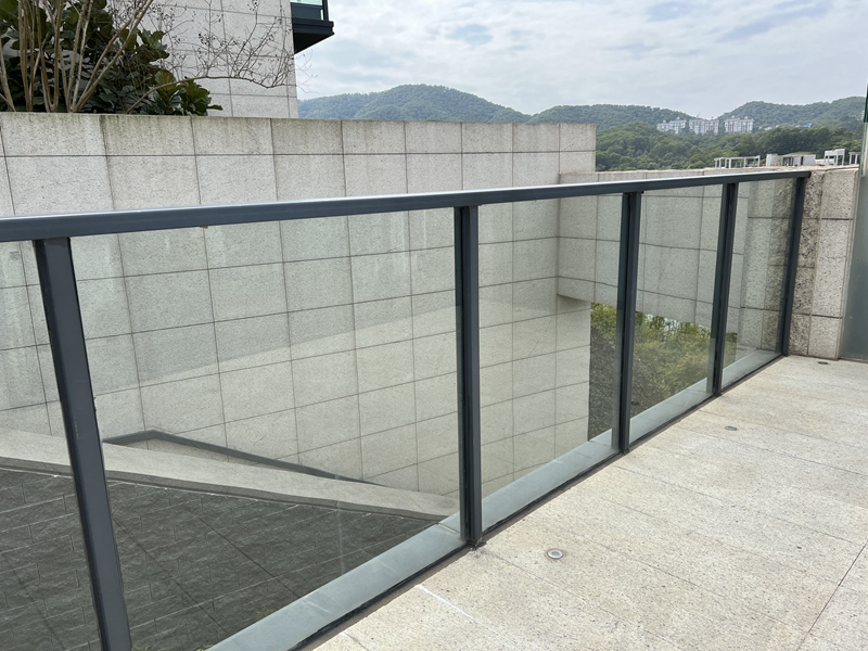 Glass Pool Fence