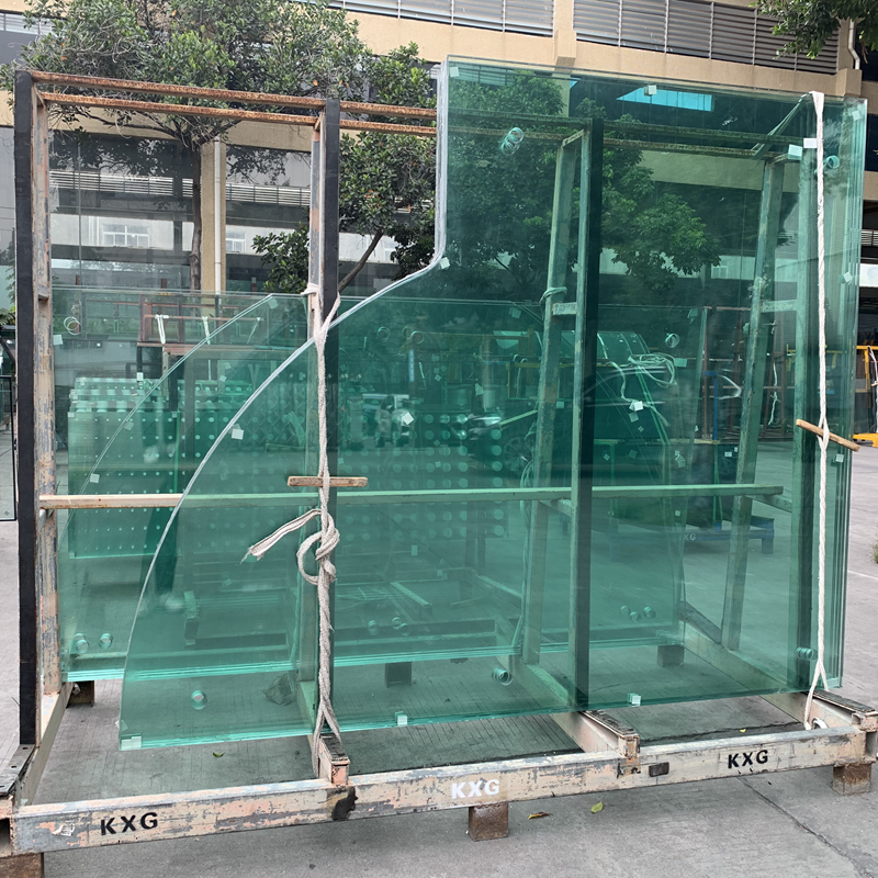 Irregular Shape Tempered Glass Balustrade and Partition