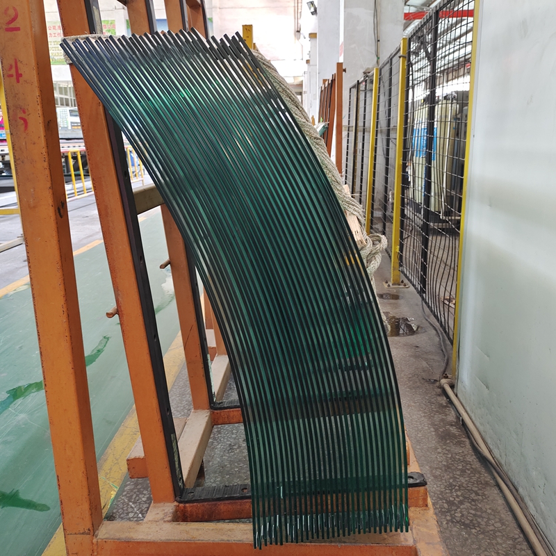 Clear Tempered Glass - Curved Fence for Pool