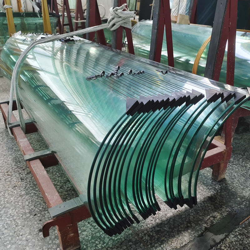 Clear Tempered Glass - Curved Fence for Pool