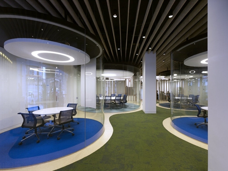 glass curtain wall