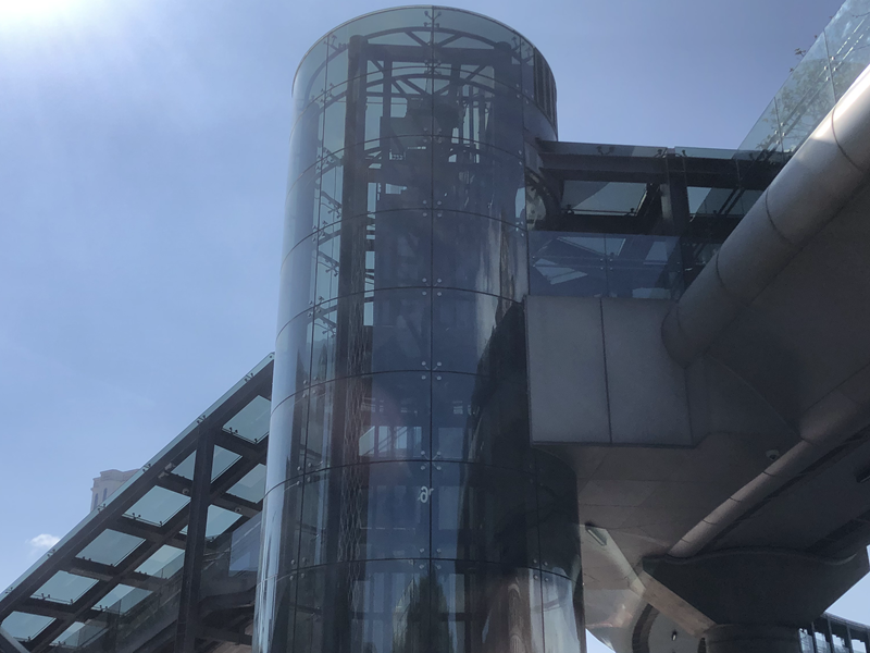 curved tempered glass facade