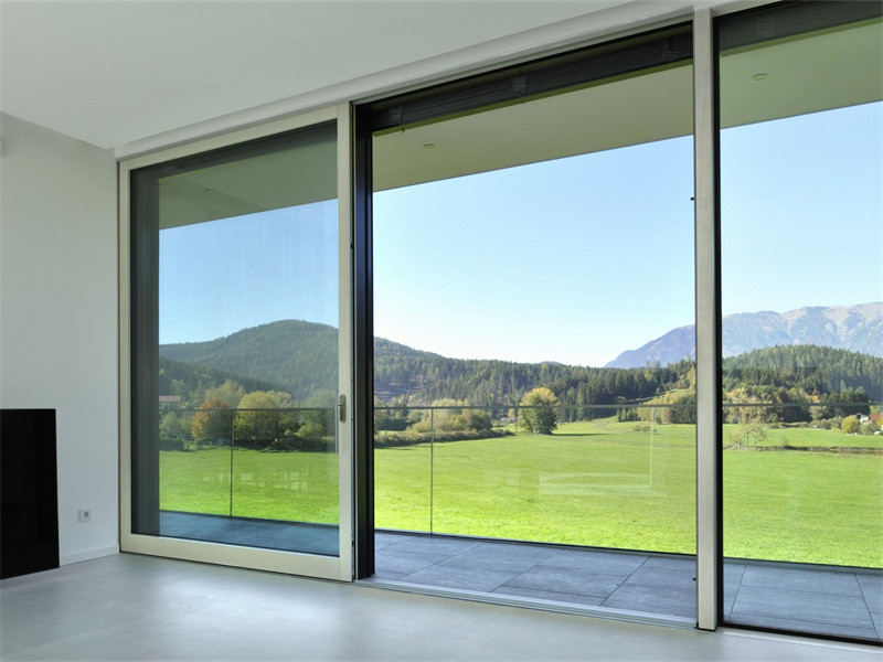 safety glass facade