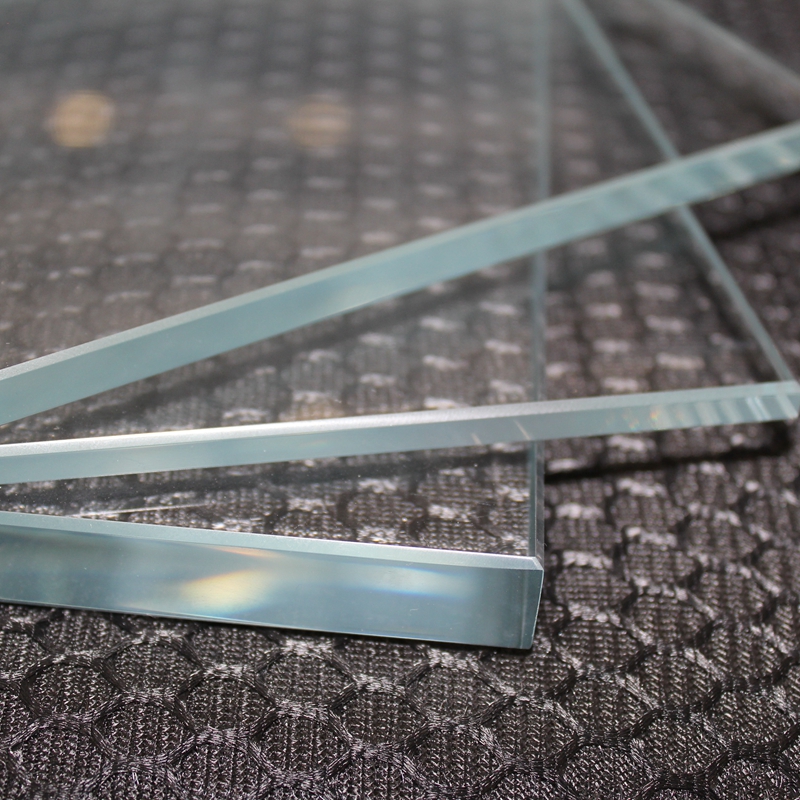 Heat-Treated Ultra-Clear Safety Glass for Home Doors