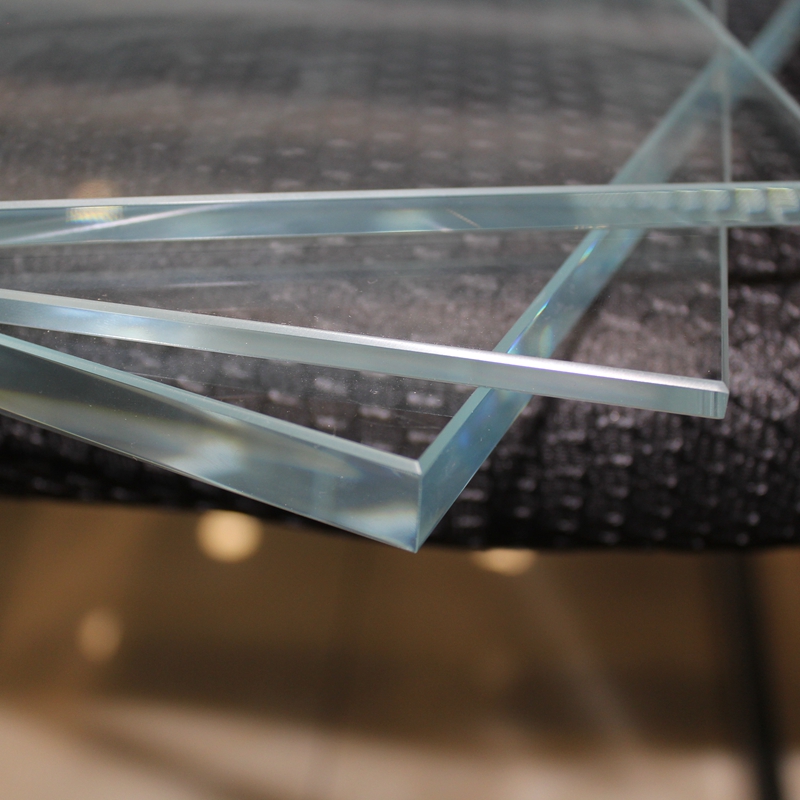 Heat-Treated Ultra-Clear Safety Glass for Home Doors