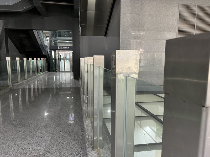 PVB laminated glass balustrade PVB laminated glass balustrade