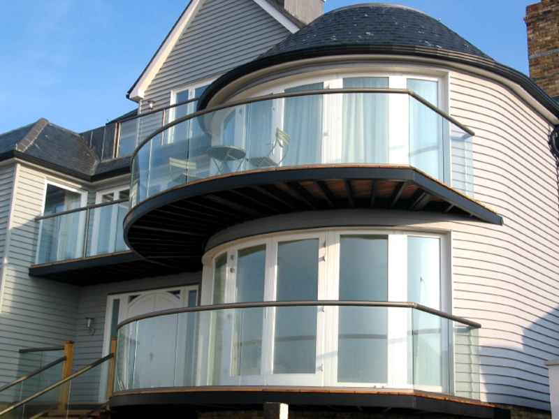 curved tempered glass