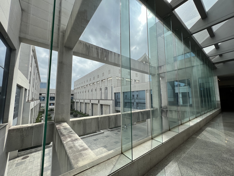 ultra clear laminated glass