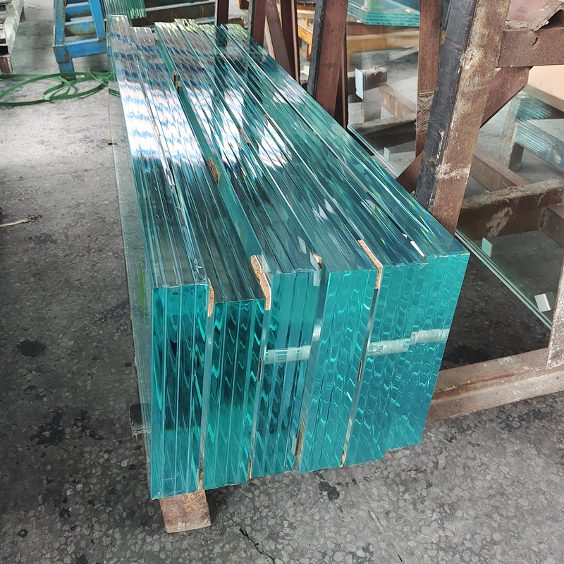 Ultra Clear Anti-Slip SGP Laminated Glass Stair Pedal