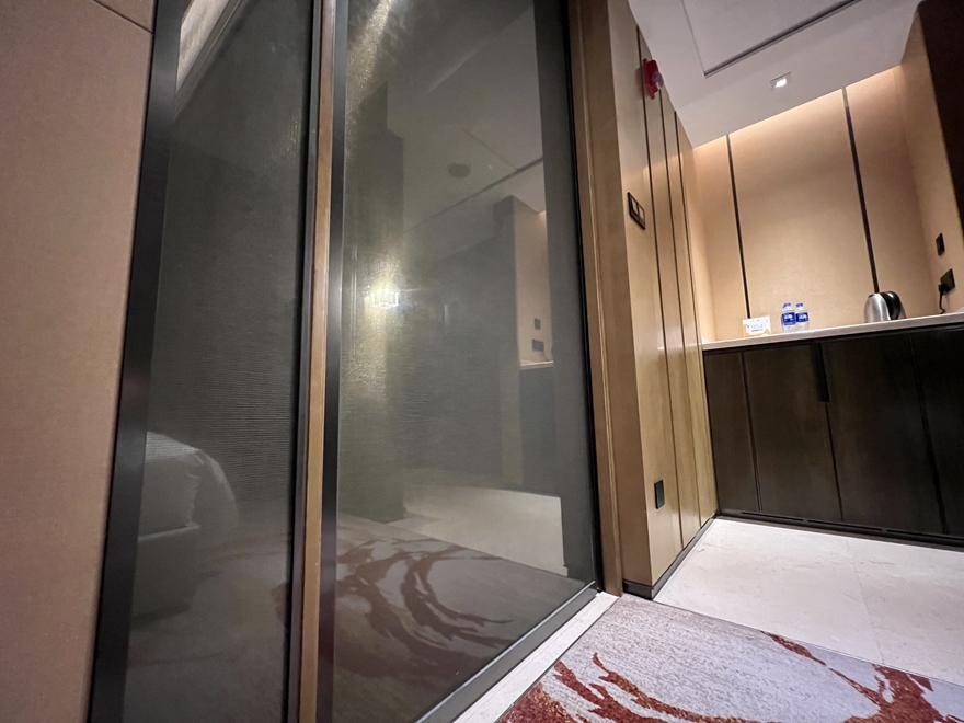 EVA laminated glass hotel partition wall