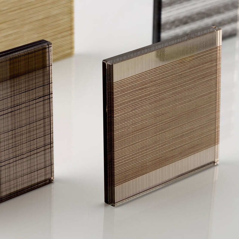 EVA Laminated Glass Shopping Partition for Decoration