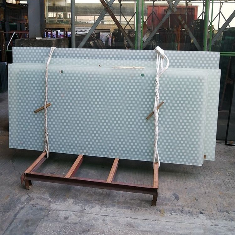 The Digital printing on PET film image-carrying security laminated glass