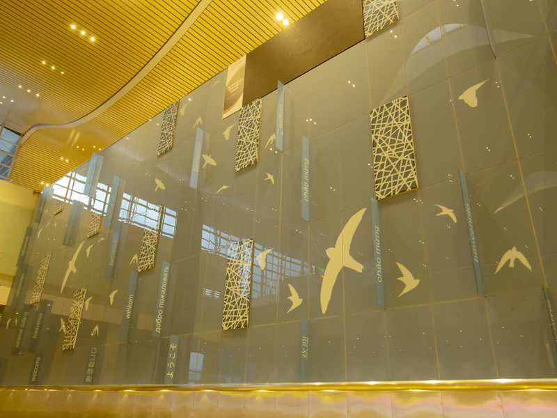 PET laminated decorated glass