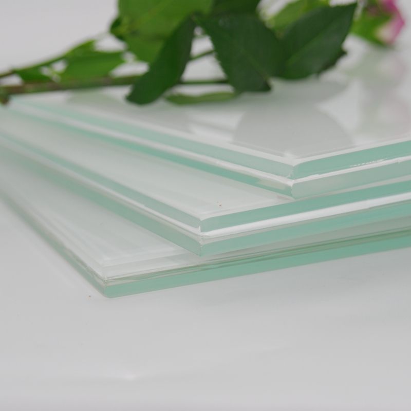 White Frosted Laminated Glass Partition Wall in Privacy