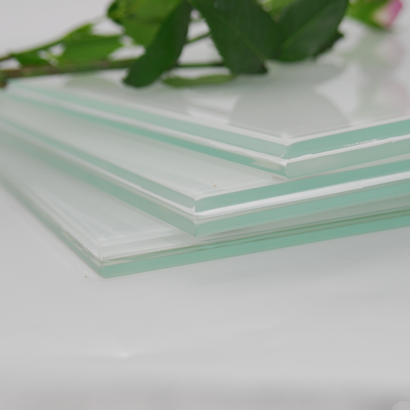 White Frosted Laminated Glass Partition Wall in Privacy