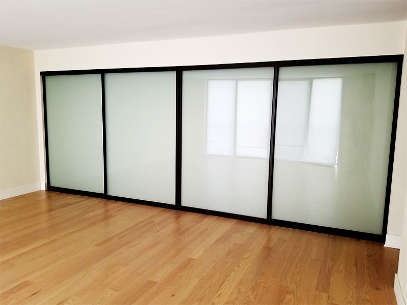 frosted glass partition