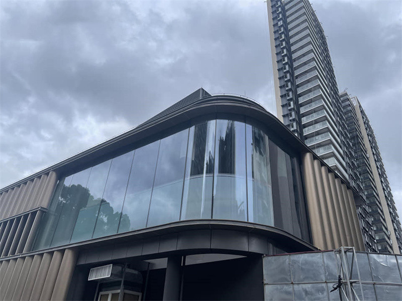 curved tempered insulated glass