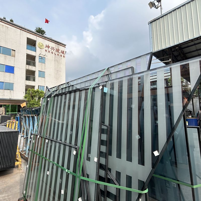 Irregular shape printing insulated glass