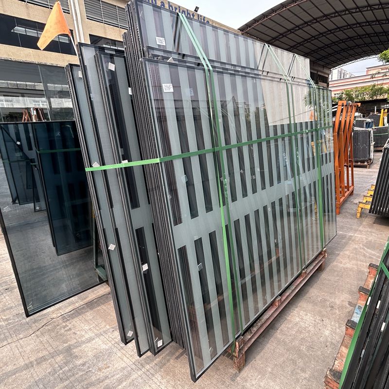 Irregular shape printing insulated glass