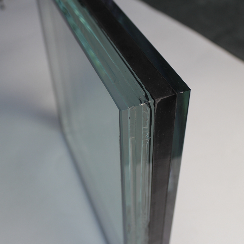 Heat Resistant And Soundproof Thermal laminated Insulated Glass