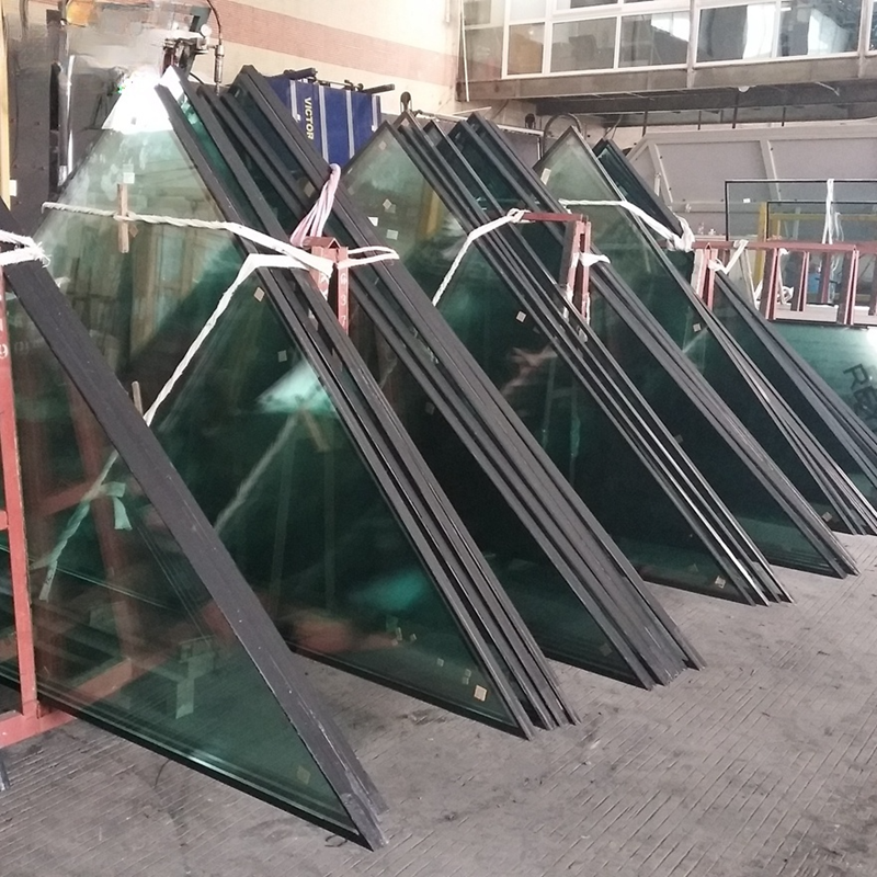 Laminated Insulated Triangle Glass Dome for Safety