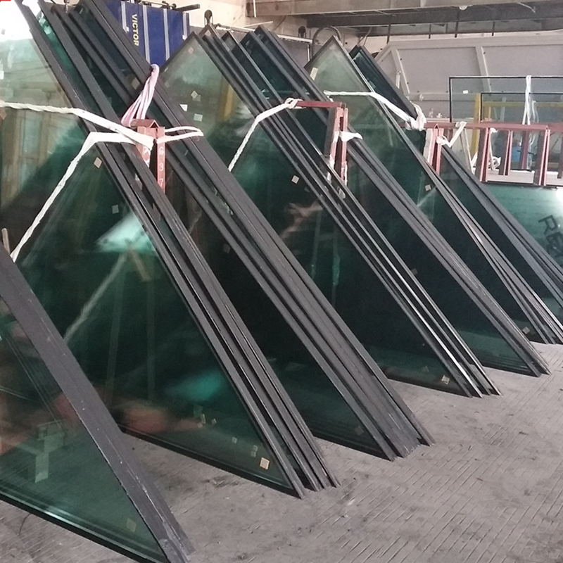 Laminated Insulated Triangle Glass Dome for Safety