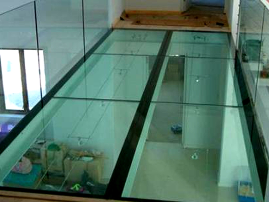 safety glass floor