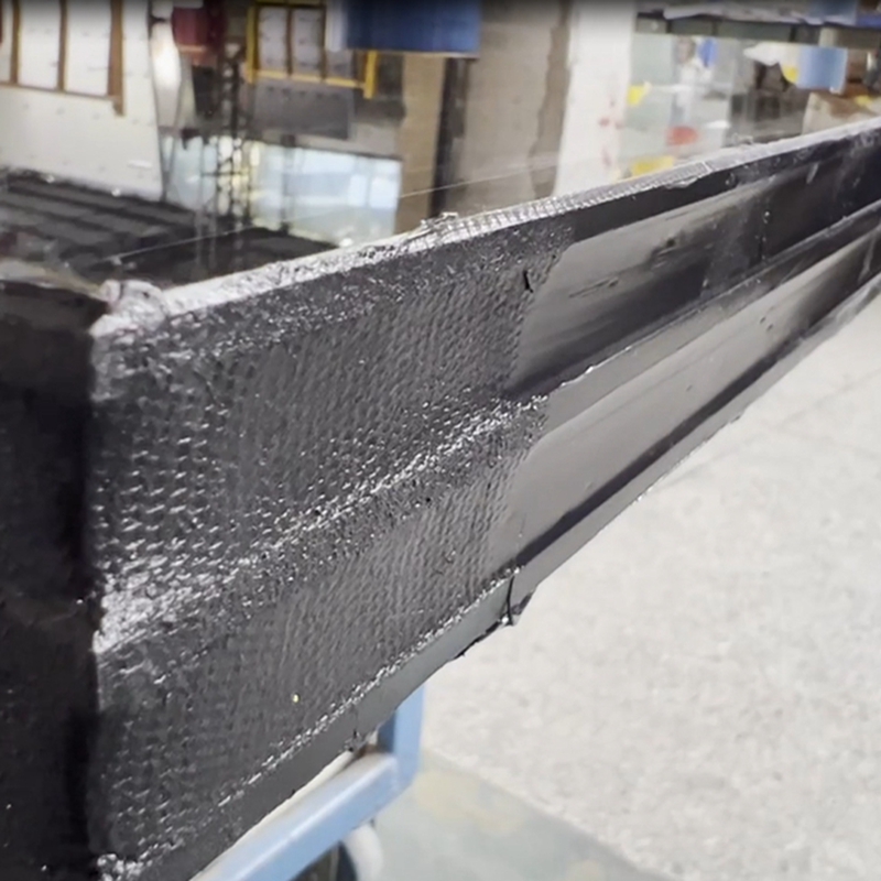 Triple insulating glazing glass for windows