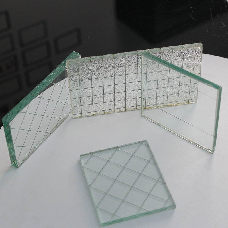 Fire Resistant Glass with Metal Mesh