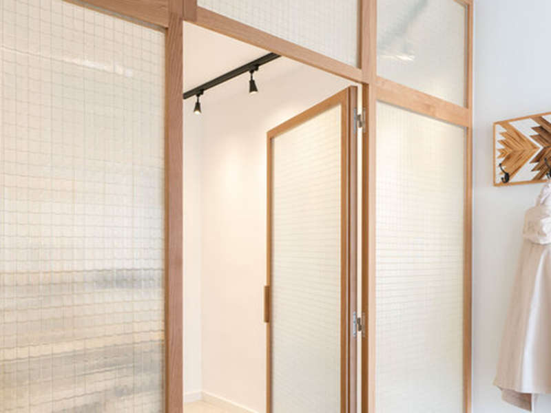 anti-fire glass