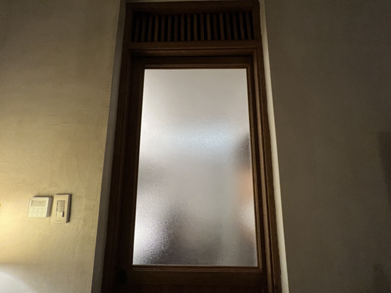 Different types of fluted glass