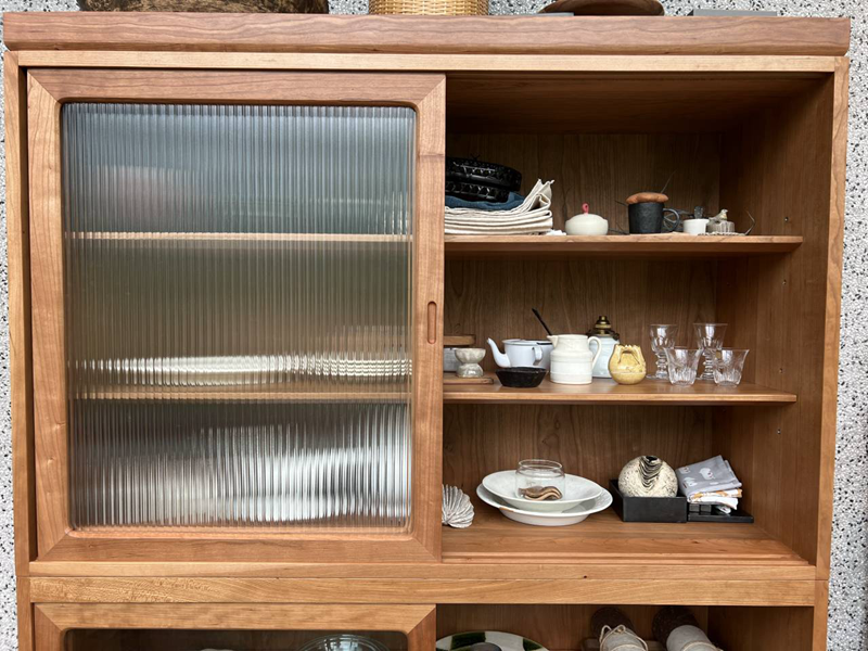 fluted glass