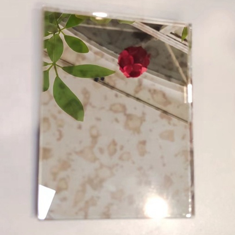 Clear and Ultra Clear Decorated Wall Antique Mirror